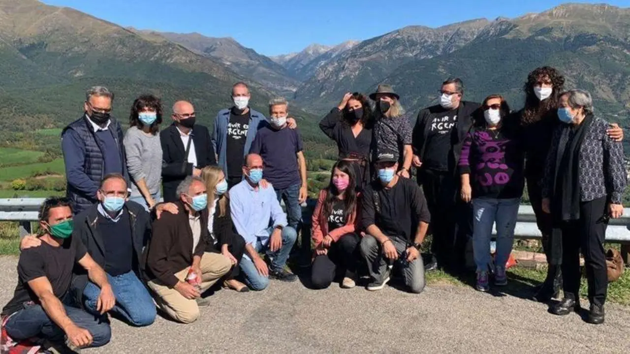 <p> Los profesionales del Hospital Universitario Vall d&acute;Hebron y Vall d&acute;Hebron Instituto de Oncolog&iacute;a en el homenaje a Pau Don&eacute;s </p>