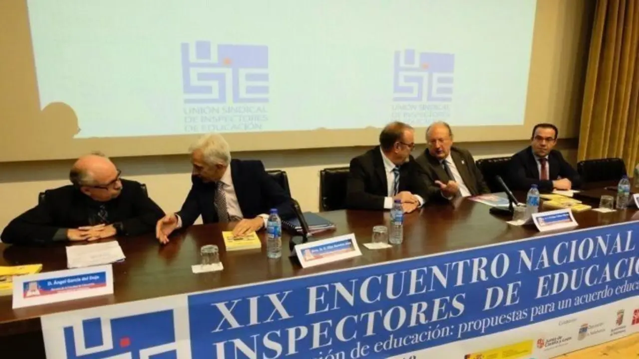 <p> XIX Encuentro Nacional de Inspectores de Educaci&oacute;n. </p>