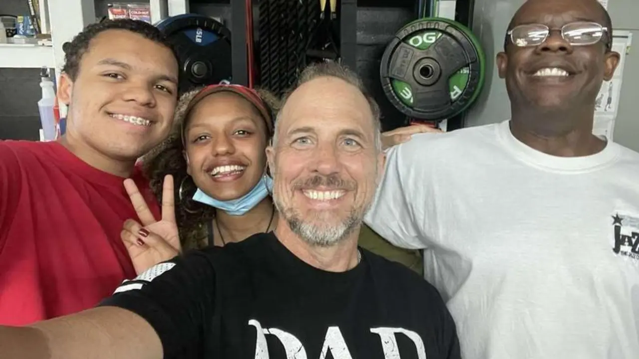 <p> Chris-Person-with-good-samaritans-submitted </p>