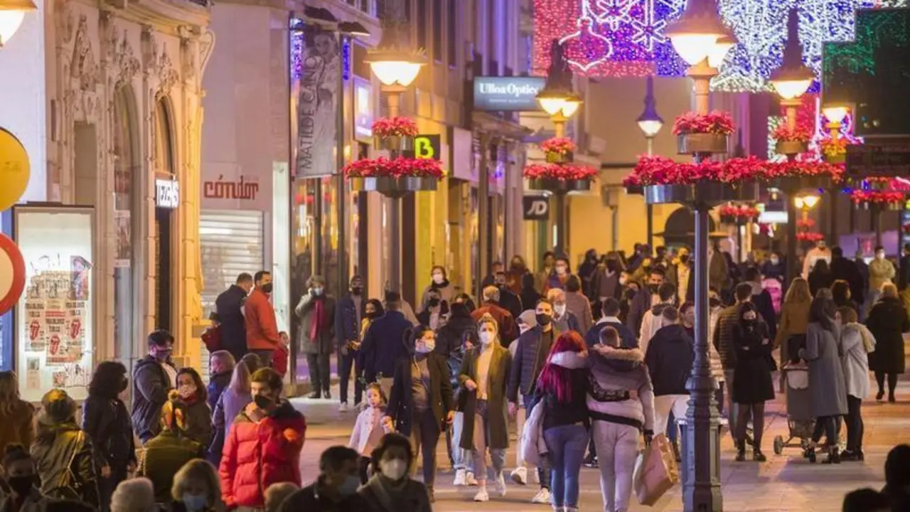 <p> Navidad en Córdoba. - José León. </p>