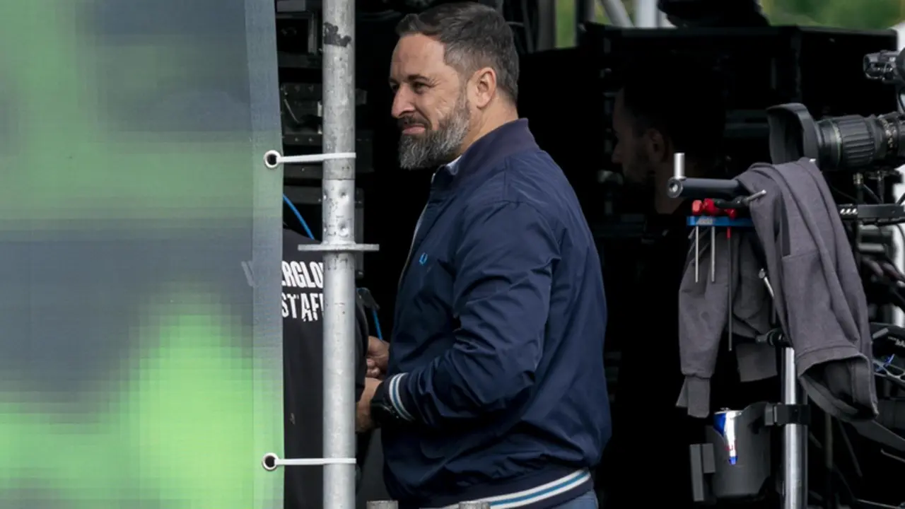 <p> El presidente de Vox, Santiago Abascal, en el evento &lsquo;Viva 21&rsquo;, en IFEMA - A. P&eacute;rez Meca - Europa Press </p>