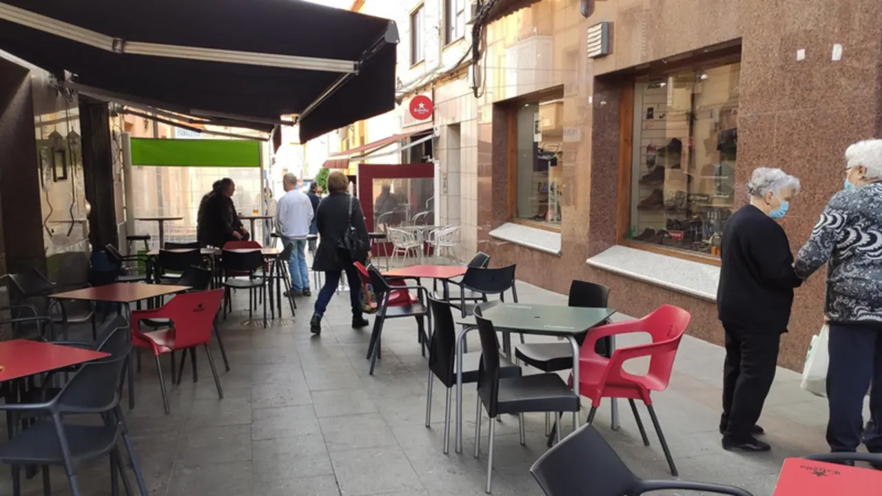 <p> os bares y restaurante de Andorra volver&aacute;n a pagar la tasa de veladores en 2022 - AYTO ANDORRA </p>