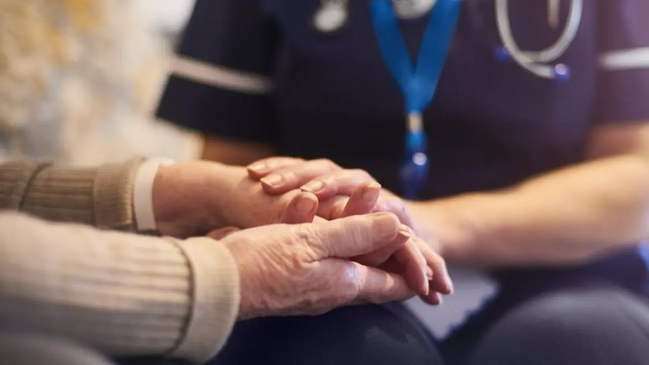 <p> Cuidados de mayores, alzheimer. - RENSSELAER POLYTECHNIC INSTITUTE - Archivo </p>