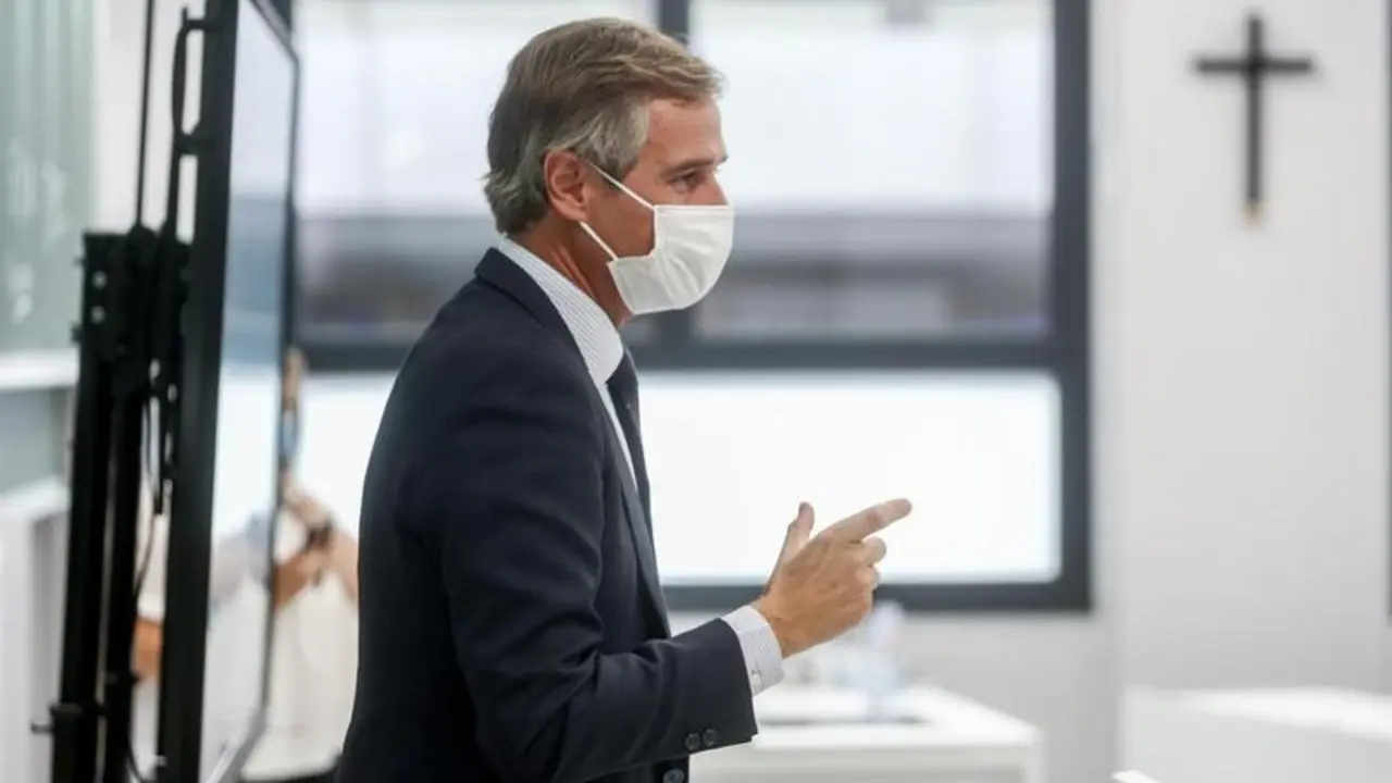 <p> El vicesecretario de Territorial del PP, Antonio Gonz&aacute;lez Terol, impartiendo una conferencia en el CEU Institute for Advanced Management el pasado 15 de octubre de 2021, en Madrid </p>