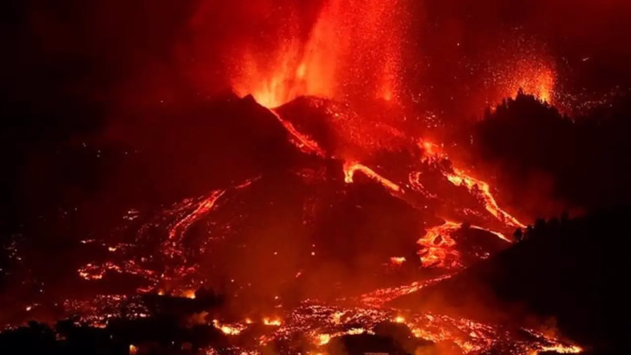<p> Volc&aacute;n cumbre Vieja La Palma - CABILDO LA PALMA </p>