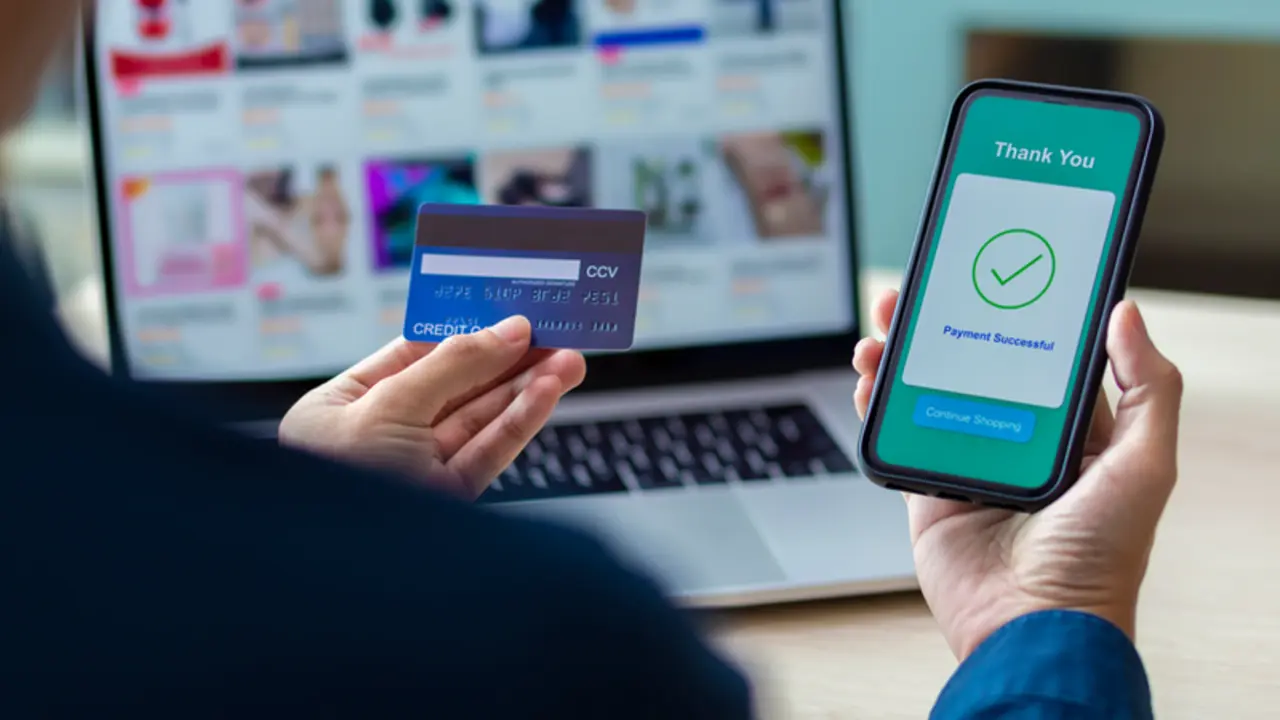 <p> Las compras online aumentar&aacute;n un 85% durante el Black Friday </p>