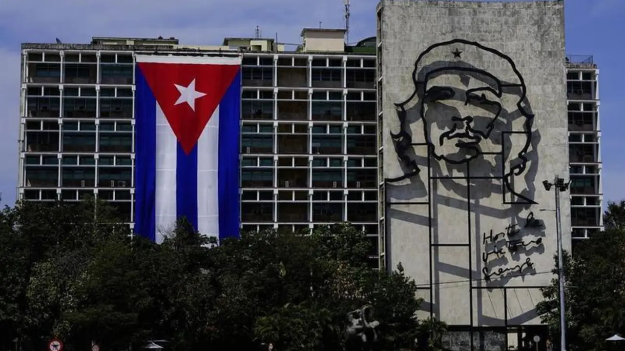 <p> Plaza de la Revoluci&oacute;n, La Habana - ELIANA APONTE </p>