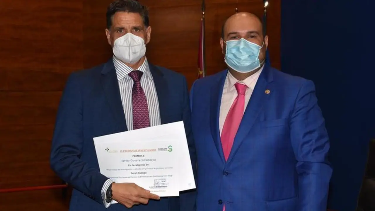 <p> Premios Investigacion Javier_Guerrero </p>