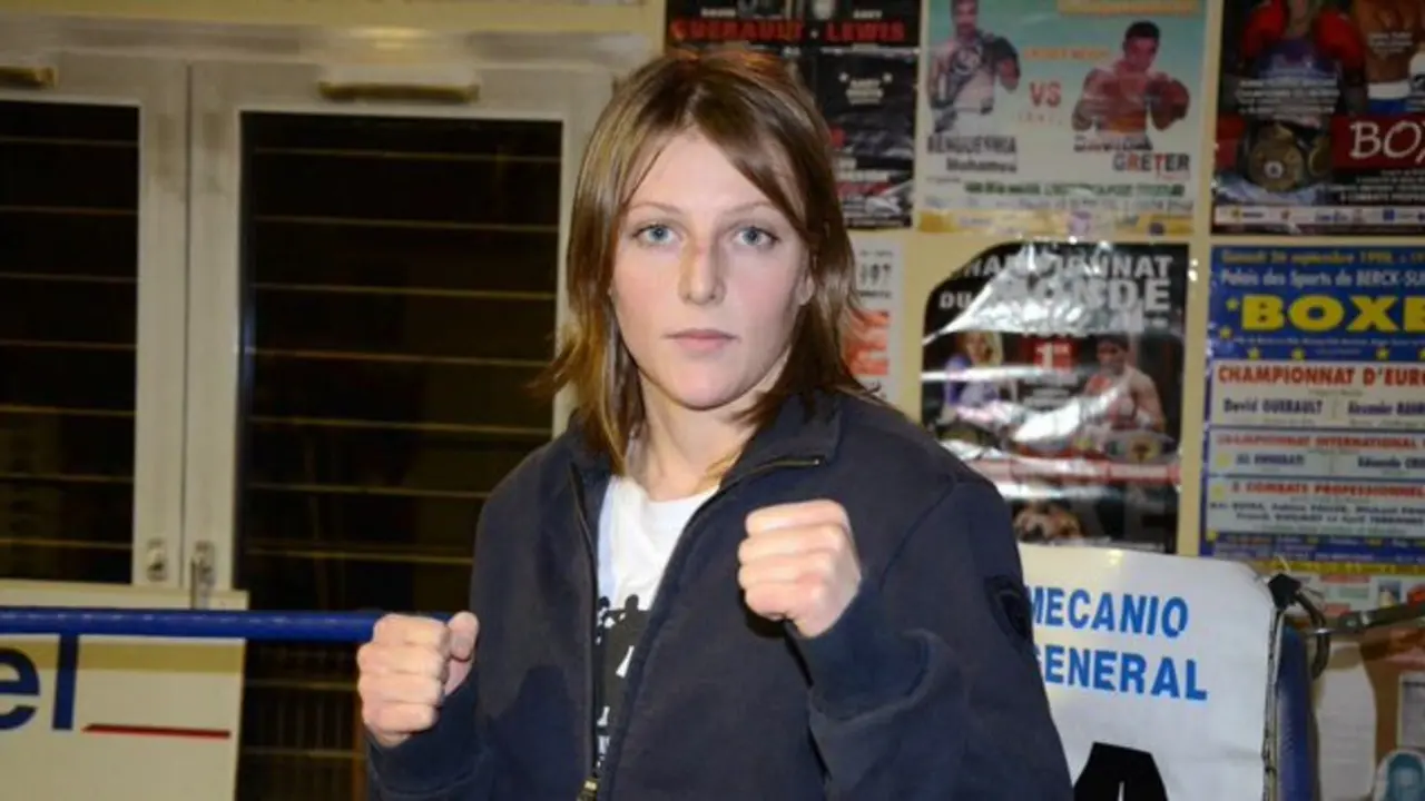 <p> Julie Le Galliard ha fallecido por causa del coronavirus. Fuente: Twitter </p>