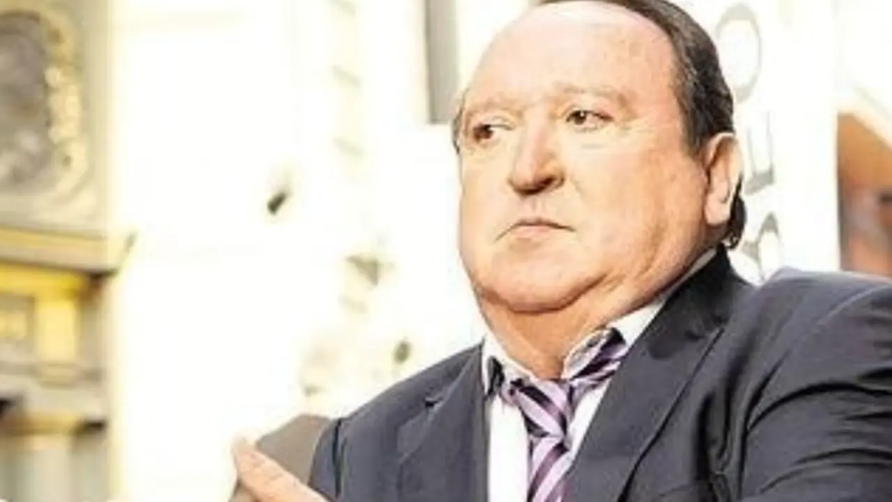 <p> Fernando Esteso </p>