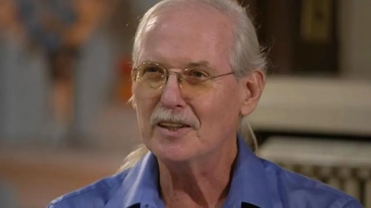 <p> Marty Rogers, "el Santo del Bronx". </p>