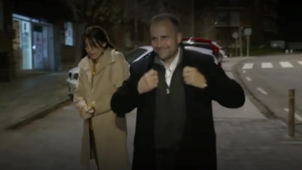 <p> Cuatro D&iacute;a. </p>