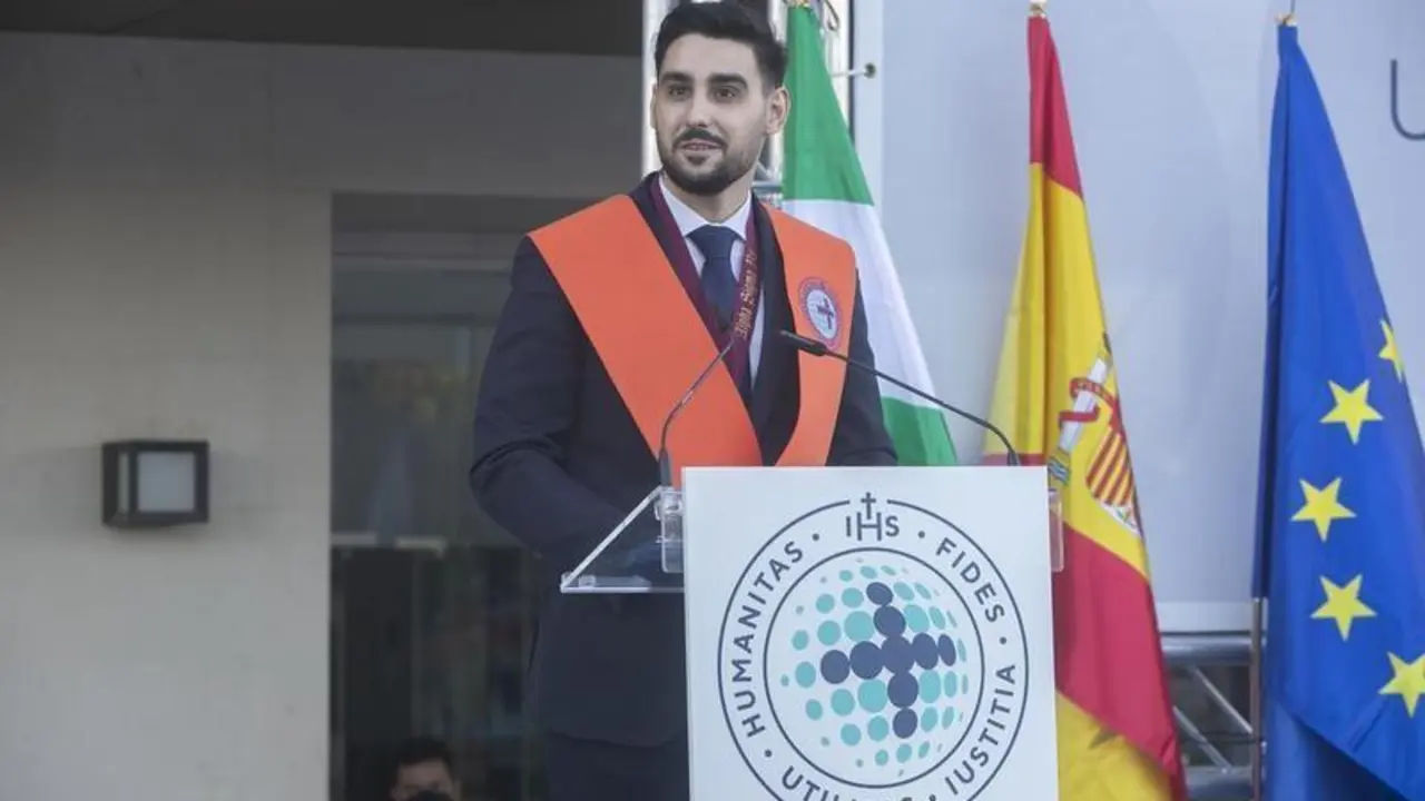 <p> Jes&uacute;s de la Torre </p>