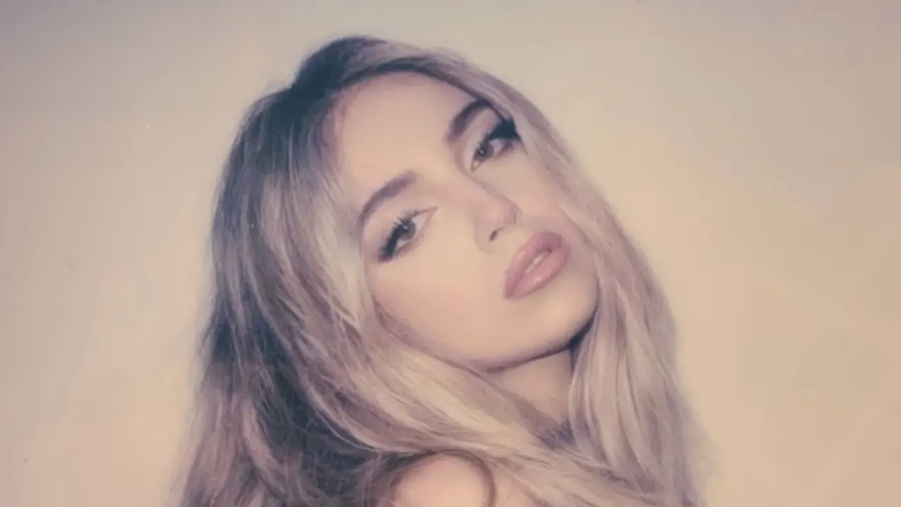 <p> M&uacute;sica Ligera, el nuevo tema de Ana Mena. </p>