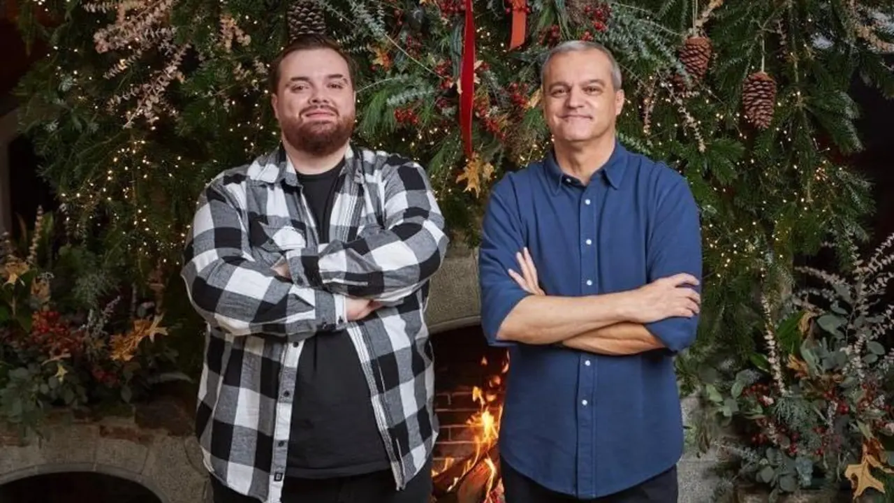 <p> Ibai Llanos junto a Ram&oacute;n Garc&iacute;a </p>