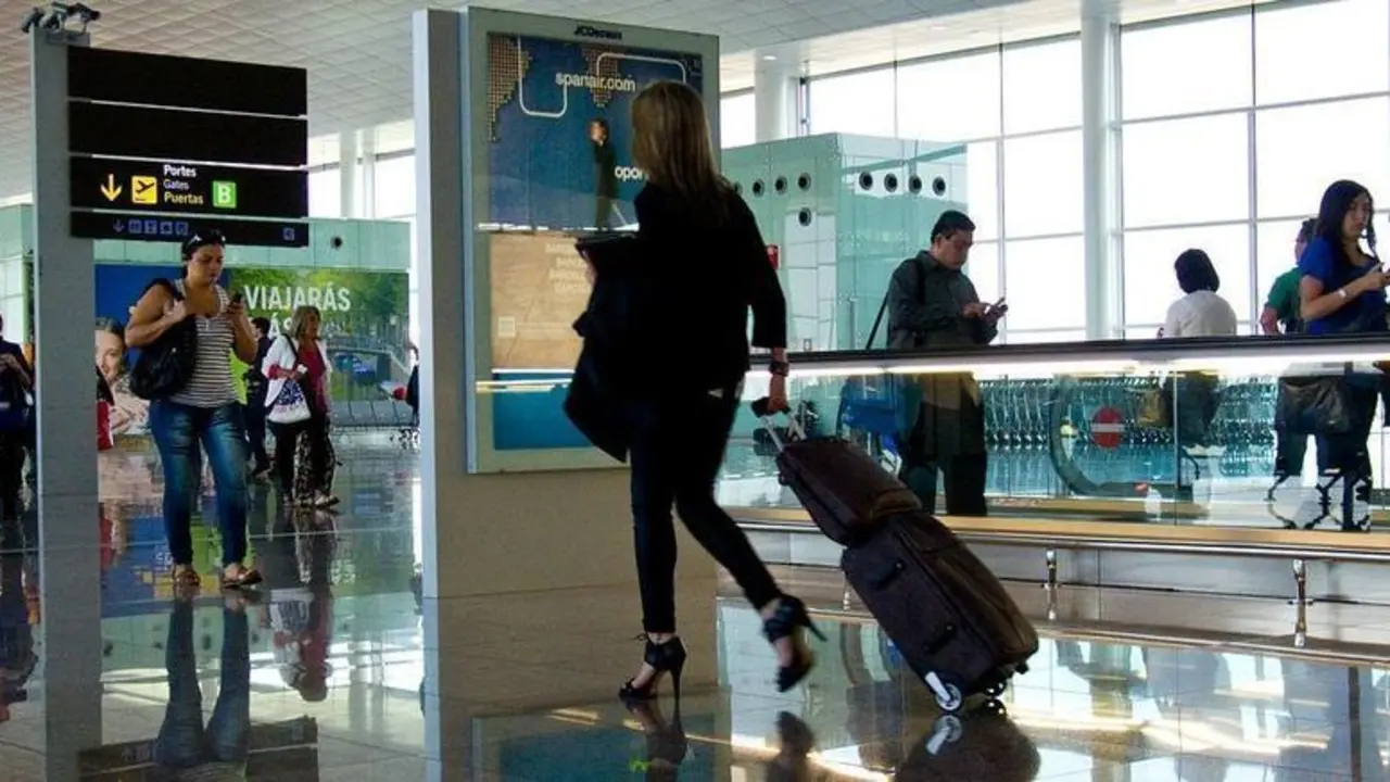 <p> airport-1543009_960_720-e1539606048428 </p>