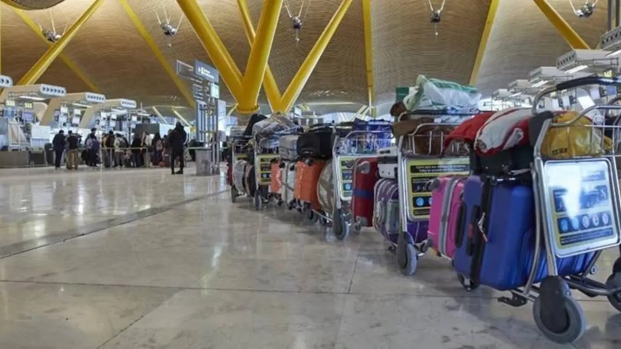 <p> Espa&ntilde;a aumenta sus restricciones frente al Covid. </p>