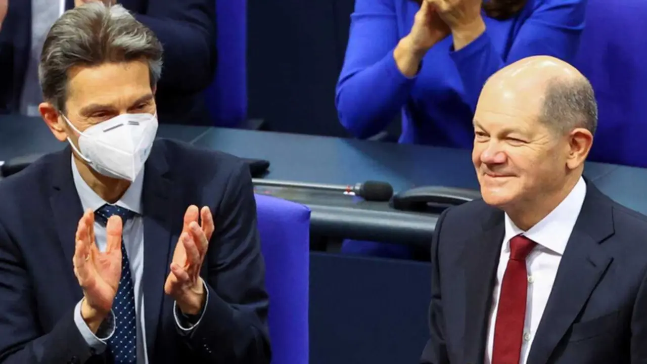 <p> Captura de pantalla 2021-12-08 a las 15.40.35 </p>