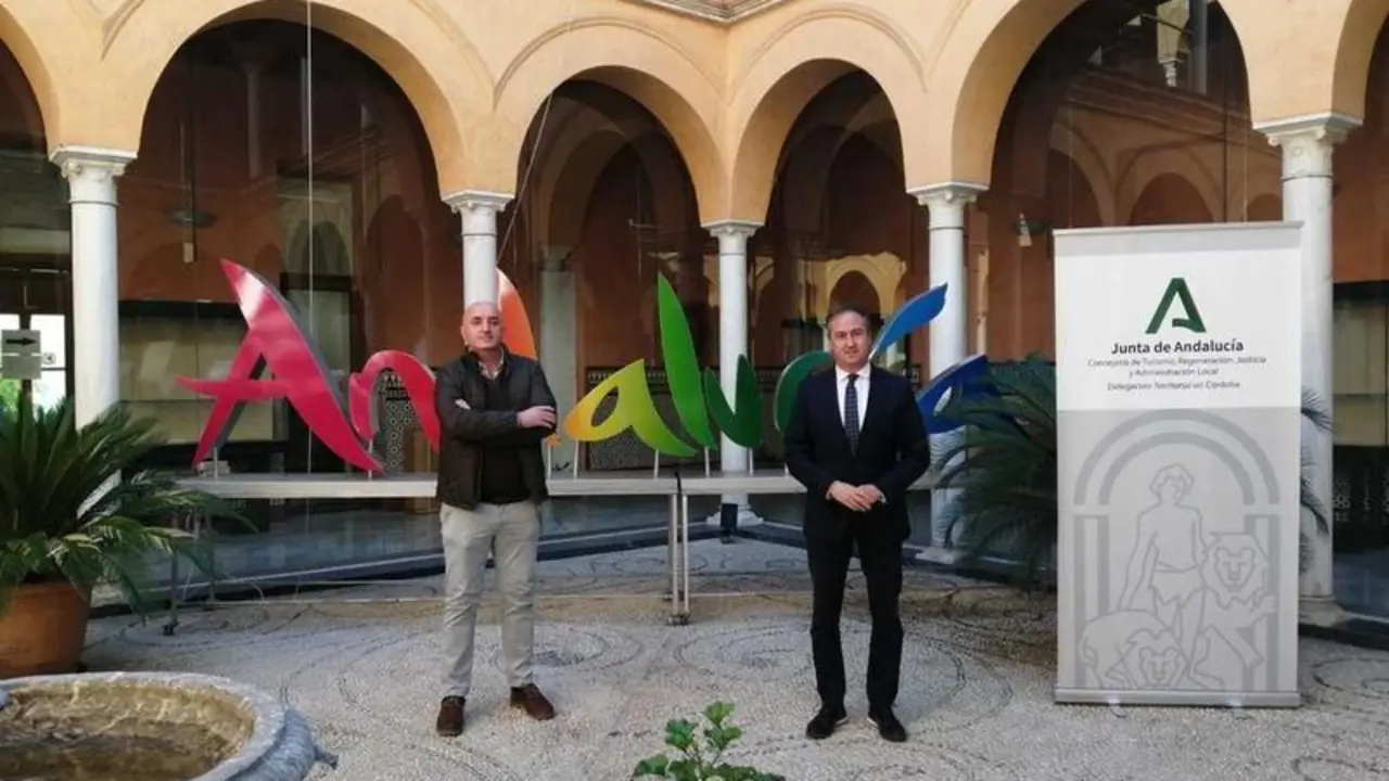 <p> Pymetic Baena </p>