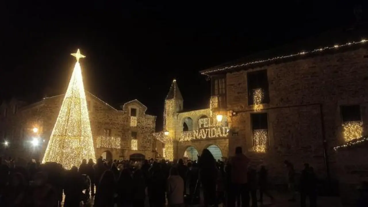 <p> Los pueblos m&aacute;s bonitos para visitar en Navidad </p>