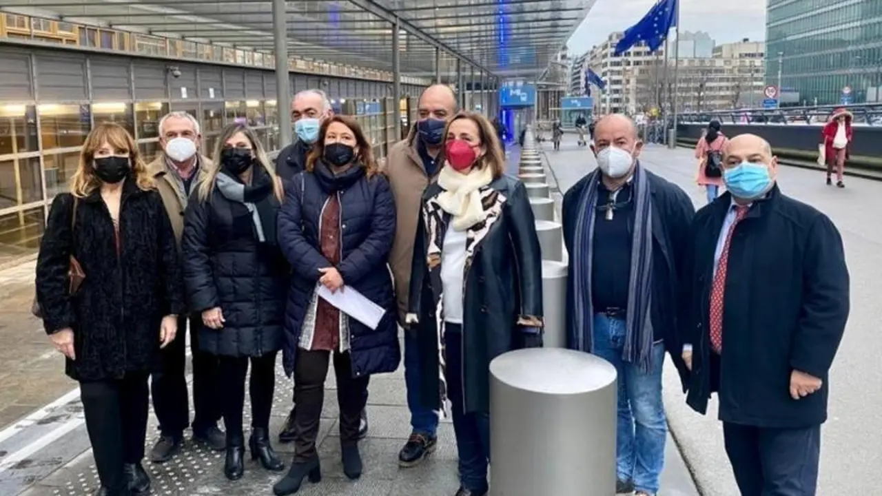 <p> Carmen Crespo y su equipo. </p>