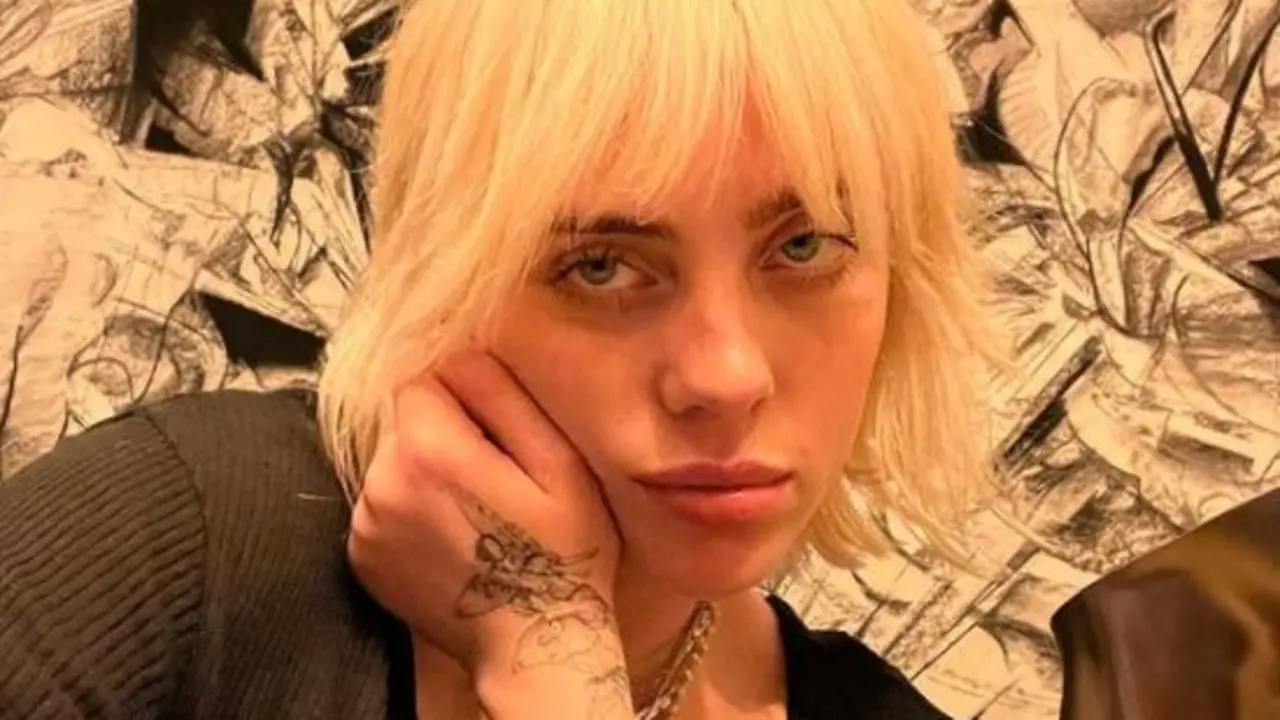 <p> billie eilish </p>