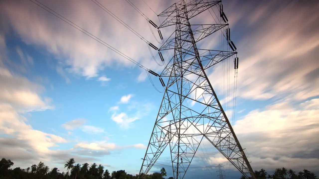 <p> Archivo - Torre el&eacute;ctrica. - EUROPA PRESS - Archivo </p>