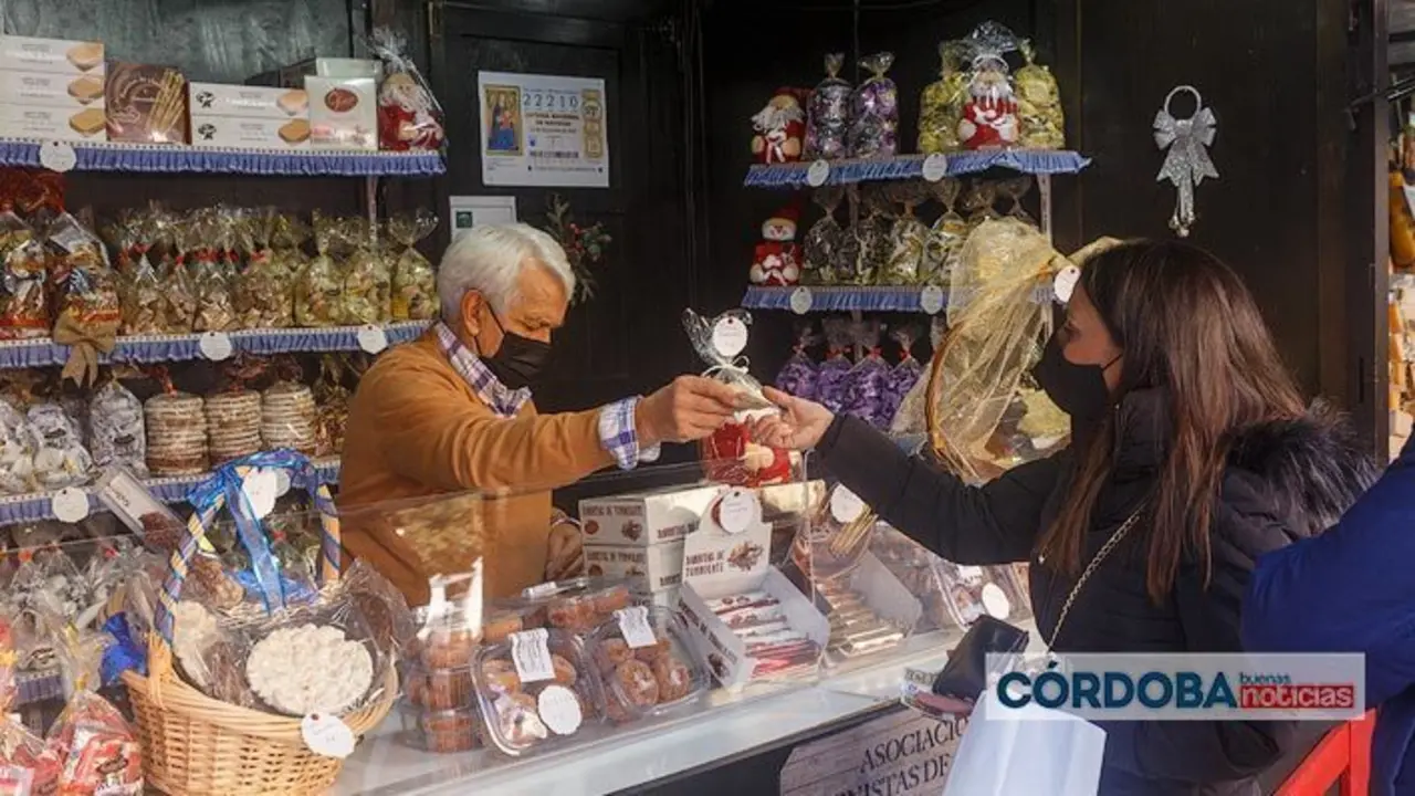 <p> Puesto del mercado navide&ntilde;o | Jos&eacute; Le&oacute;n. </p>
