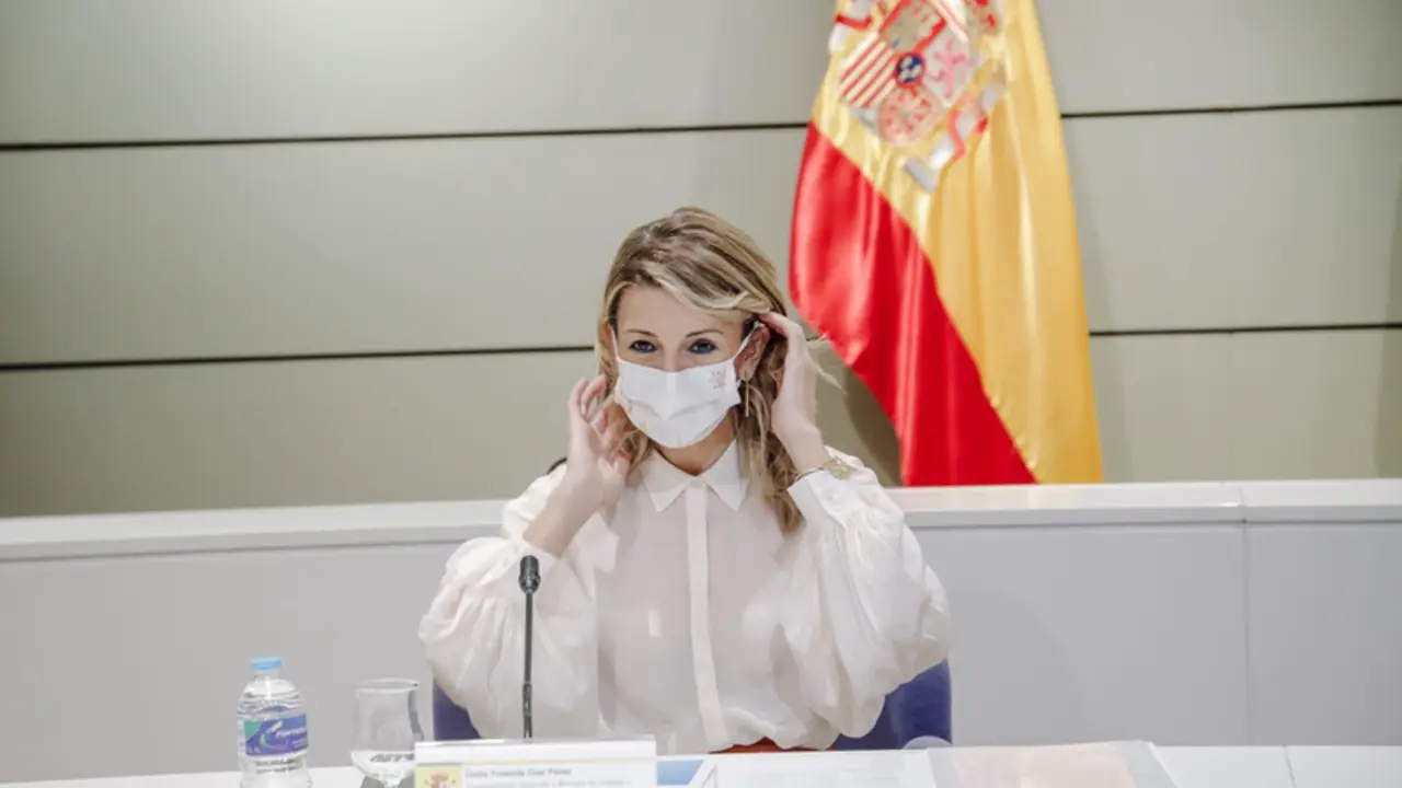 <p> La vicepresidenta segunda del Gobierno y ministra de Trabajo y Econom&iacute;a Social, Yolanda D&iacute;az, - Carlos Luj&aacute;n - Europa Press </p>