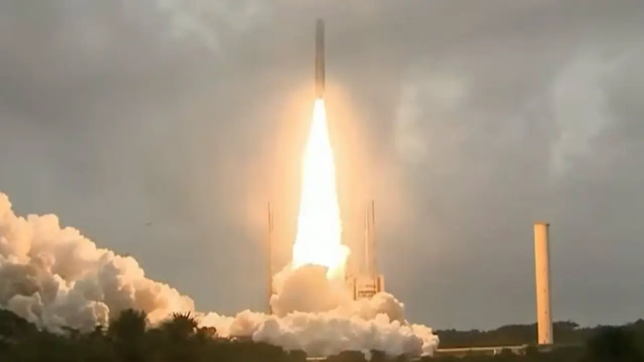 <p> Lanzamiento del telescopio Webb - NASA TV </p>