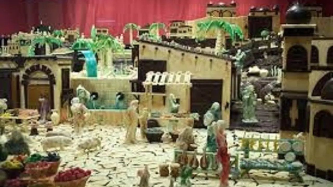 <p> Bel&eacute;n de chocolate de Rute. / Foto: andalucia.org </p>