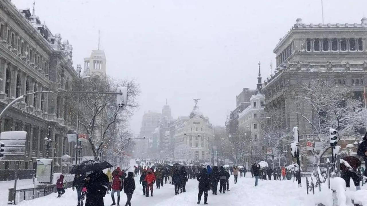 <p> Imagen de Madrid cubierta de nieve por Filomena </p>