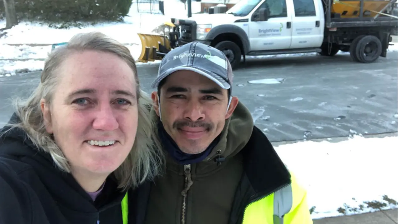 <p> Juan y Laura. </p>