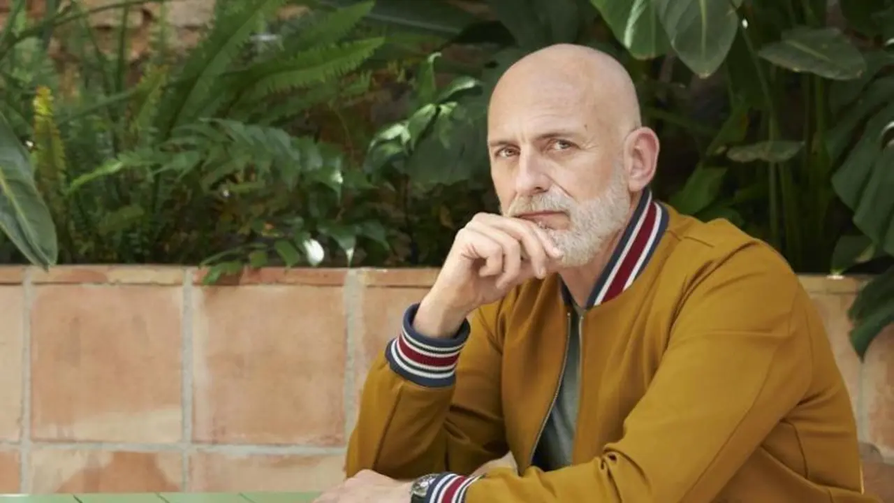 <p> El escritor Alejandro Palomas - XAVIER TORRES-BACCHETTA/DESTINO </p>