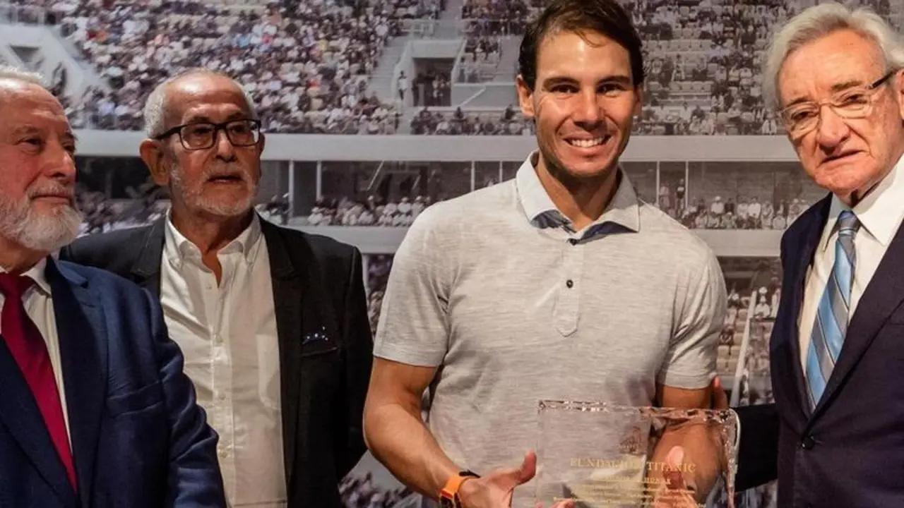 <p> Enrique L&oacute;pez Veiga, Jes&uacute;s Ferreiro, Rafa Nadal y Luis del Olmo </p>