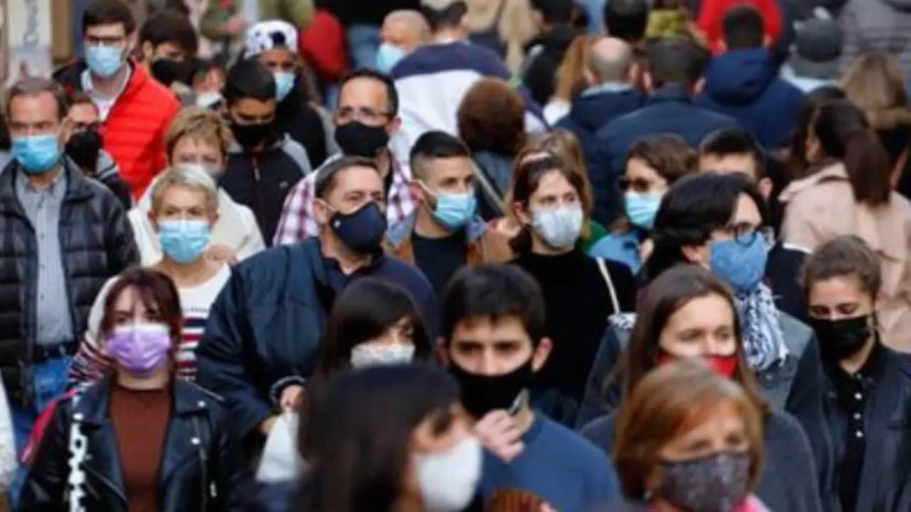 <p> uso de mascarillas </p>