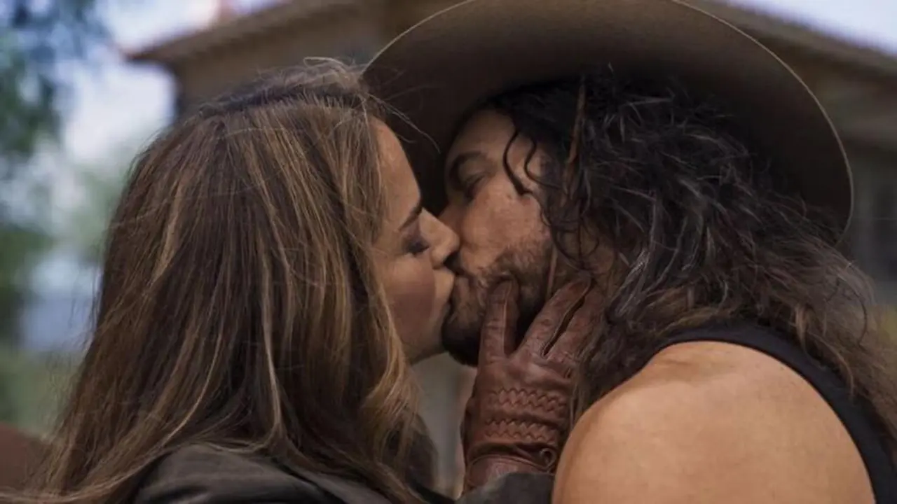 <p> Fotograma de Pasi&oacute;n de Gavilanes </p>