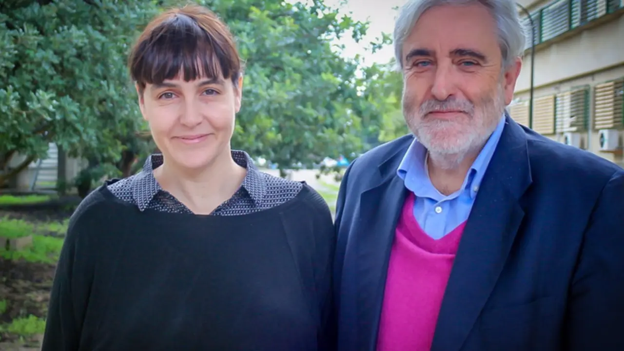 <p> Archivo - Paula Oliver y Andreu Palou, investigadores de la UIB. - UIB - Archivo </p>