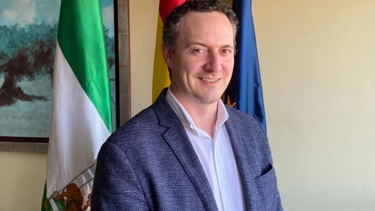 <p> El delegado territorial de Agricultura, Juan Ram&oacute;n P&eacute;rez </p>