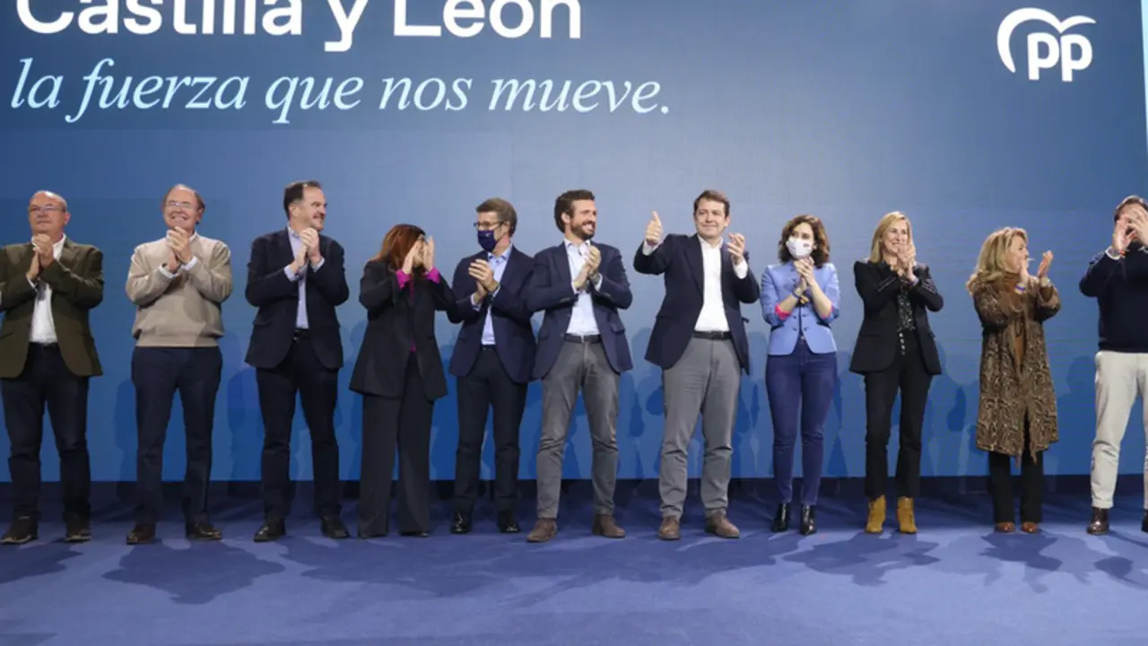 <p> Los presidentes auton&oacute;micos y regionales del PP. - Photogenic/Claudia Alba - Europa Press </p>