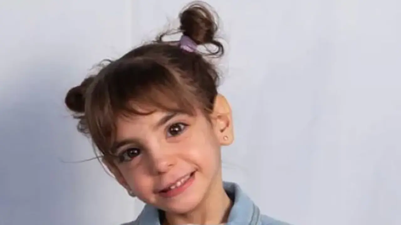 <p> Paula, con S&iacute;ndrome DDX3X. - Federaci&oacute;n Espa&ntilde;ola de Enfermedades Raras. </p>