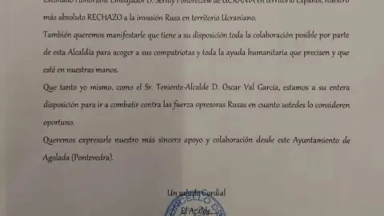<p> Comunicado alcalde Agolada- Fuente: Facebook Luis Calvo Migu&eacute;lez </p>