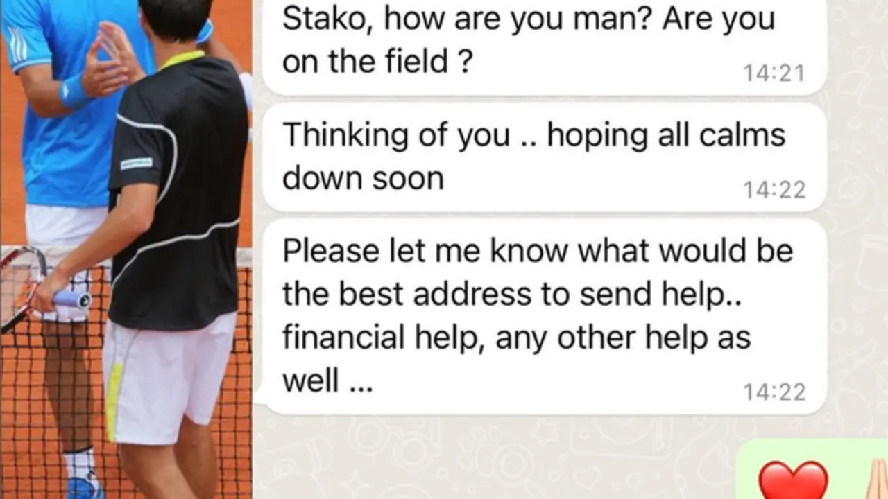 <p> La conversaci&oacute;n de Novak Djokovic con Stahkovsky </p>