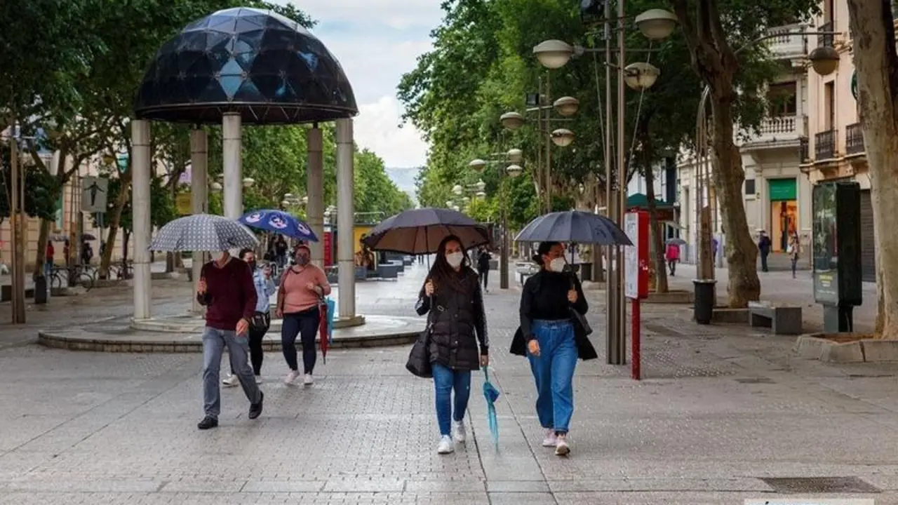 <p> Lluvia en C&oacute;rdoba. | Jos&eacute; Le&oacute;n. </p>
