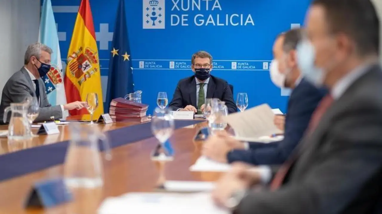 <p> 589EA829-F07D-43DE-972F-239E33217325 </p>