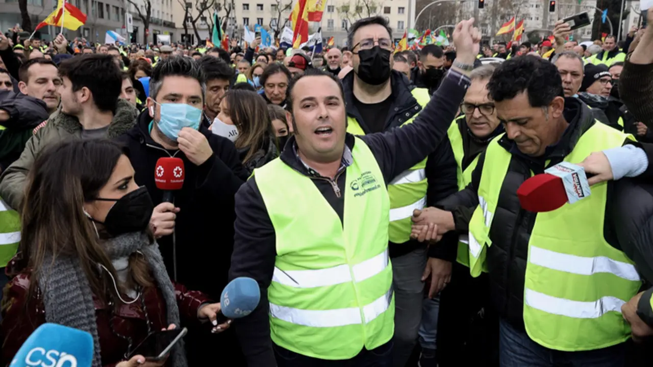 <p> El presidente de la Plataforma para la Defensa del Sector del Transporte de Mercanc&iacute;as por Carretera, Manuel Hern&aacute;ndez - Eduardo Parra - Europa Press </p>