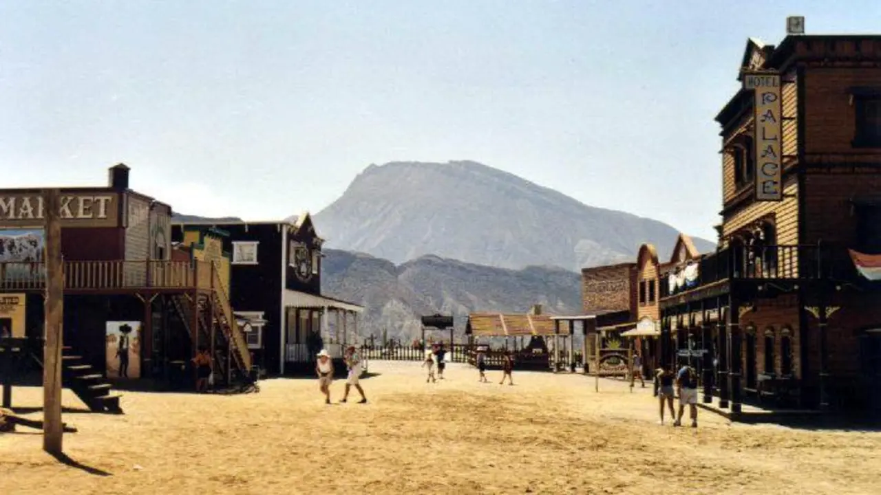 <p> Poblado del oeste. Fuente: Ayuntamiento de Tabernas </p>