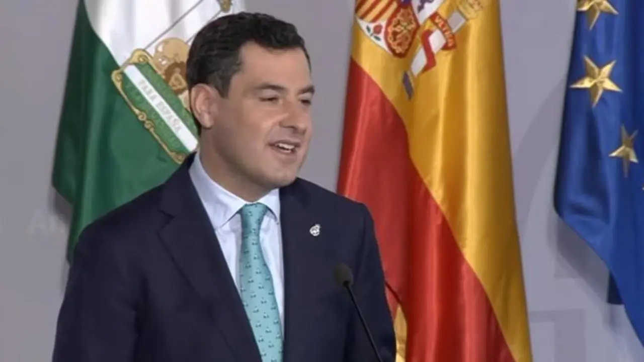 <p> El presidente de la Junta de Andaluc&iacute;a, Juanma Moreno. - JUNTA DE ANDALUC&Iacute;A </p>