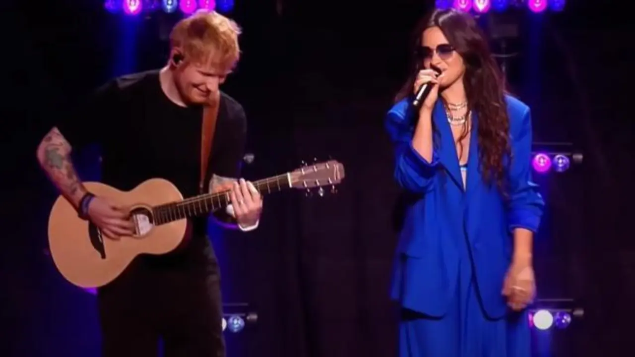 <p> Ed Sheeran y Camilla Cabello en el concierto ben&eacute;fico </p>