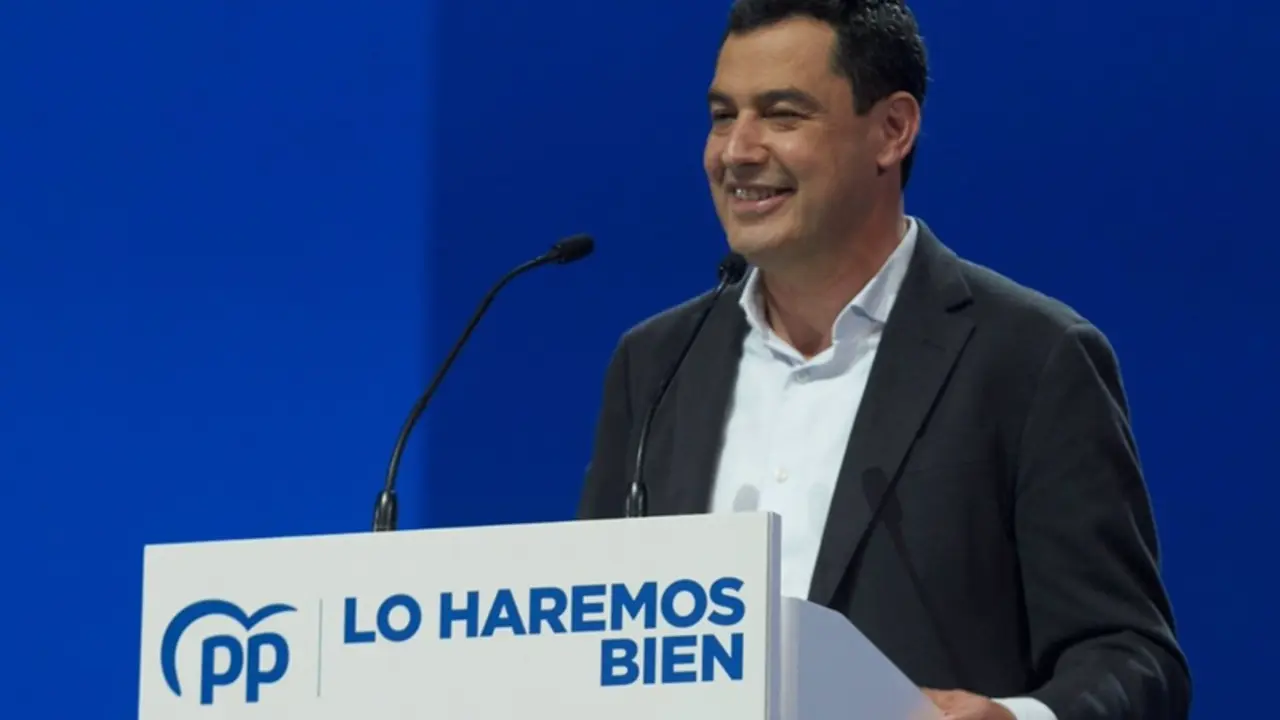 <p> Juanma Moreno, Durante Su Intervenci&oacute;n Ante El Plenario Del XX Congreso Nacional Del PP, En Sevilla - JOAQU&Iacute;N CORCHERO-EUROPA PRESS </p>